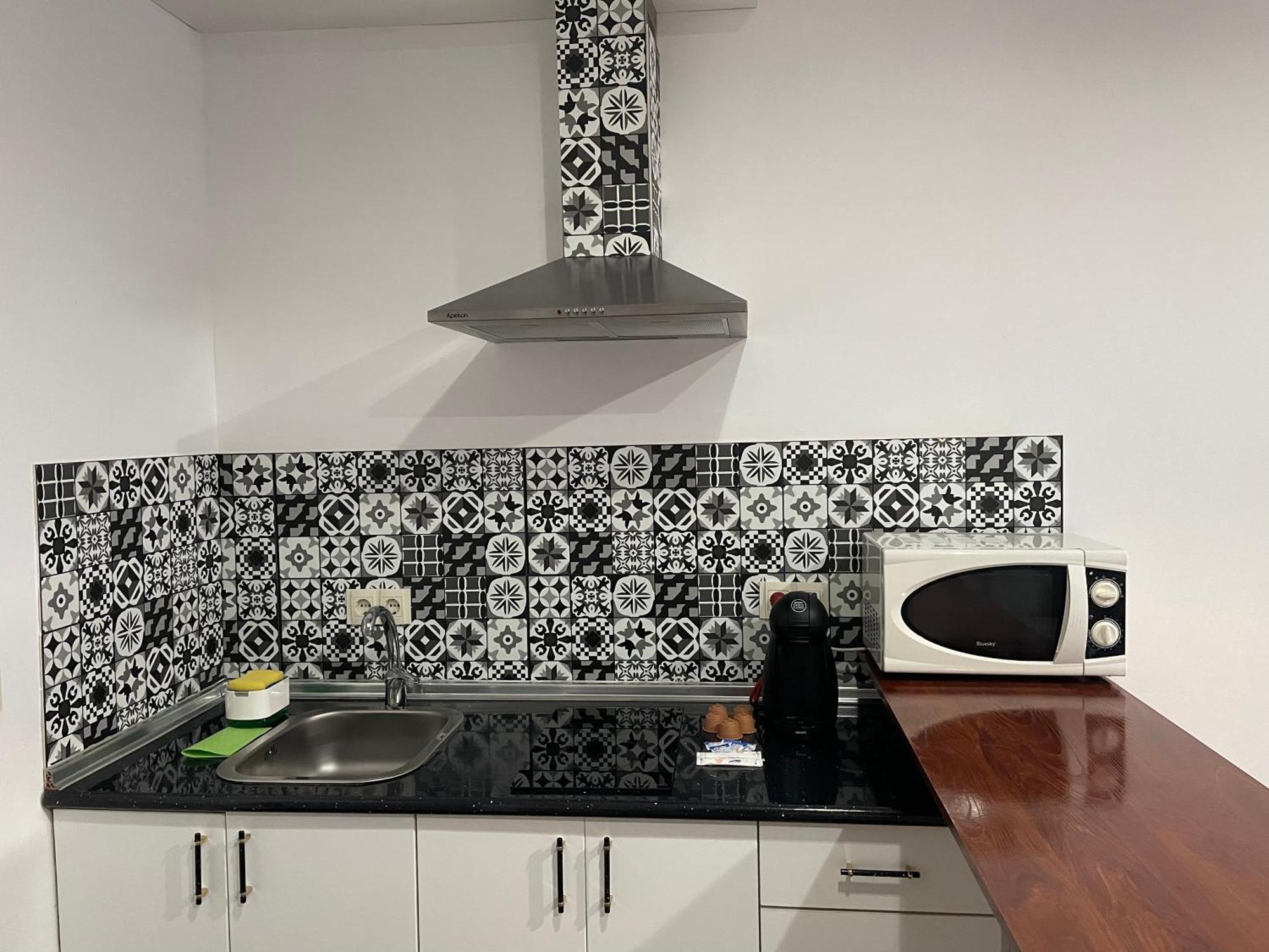 Apartamento Monte Dorado マラガ エクステリア 写真